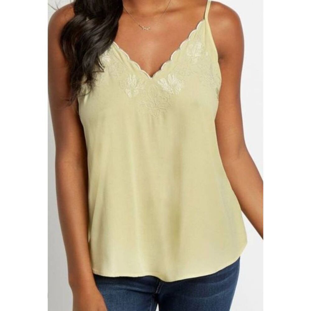 MAURICES Large Cami Tank Top Yellow Embroidered Floral VNeckline (R)